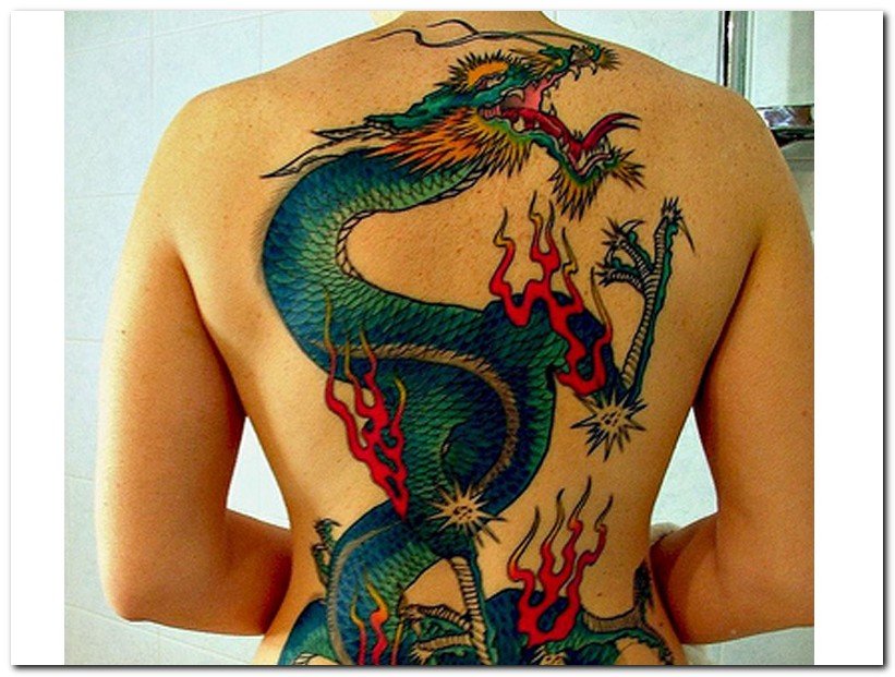 «И дракон во всю спину»: какие татуировки носят барнаульские тату-мастера